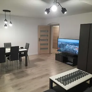 https://apartament-u-kasi-i-jakuba.szklarskaporebahotels.net