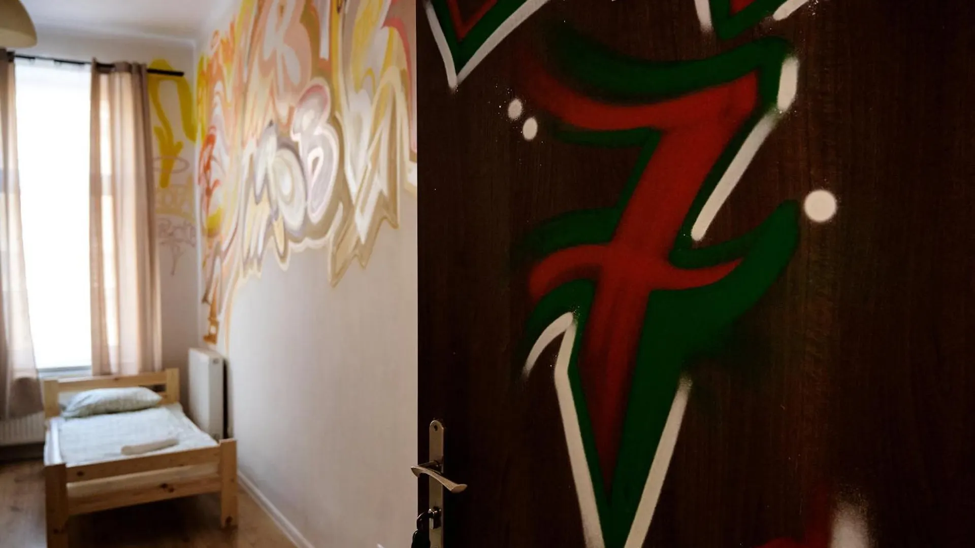 Hostel Graffiti Krakow