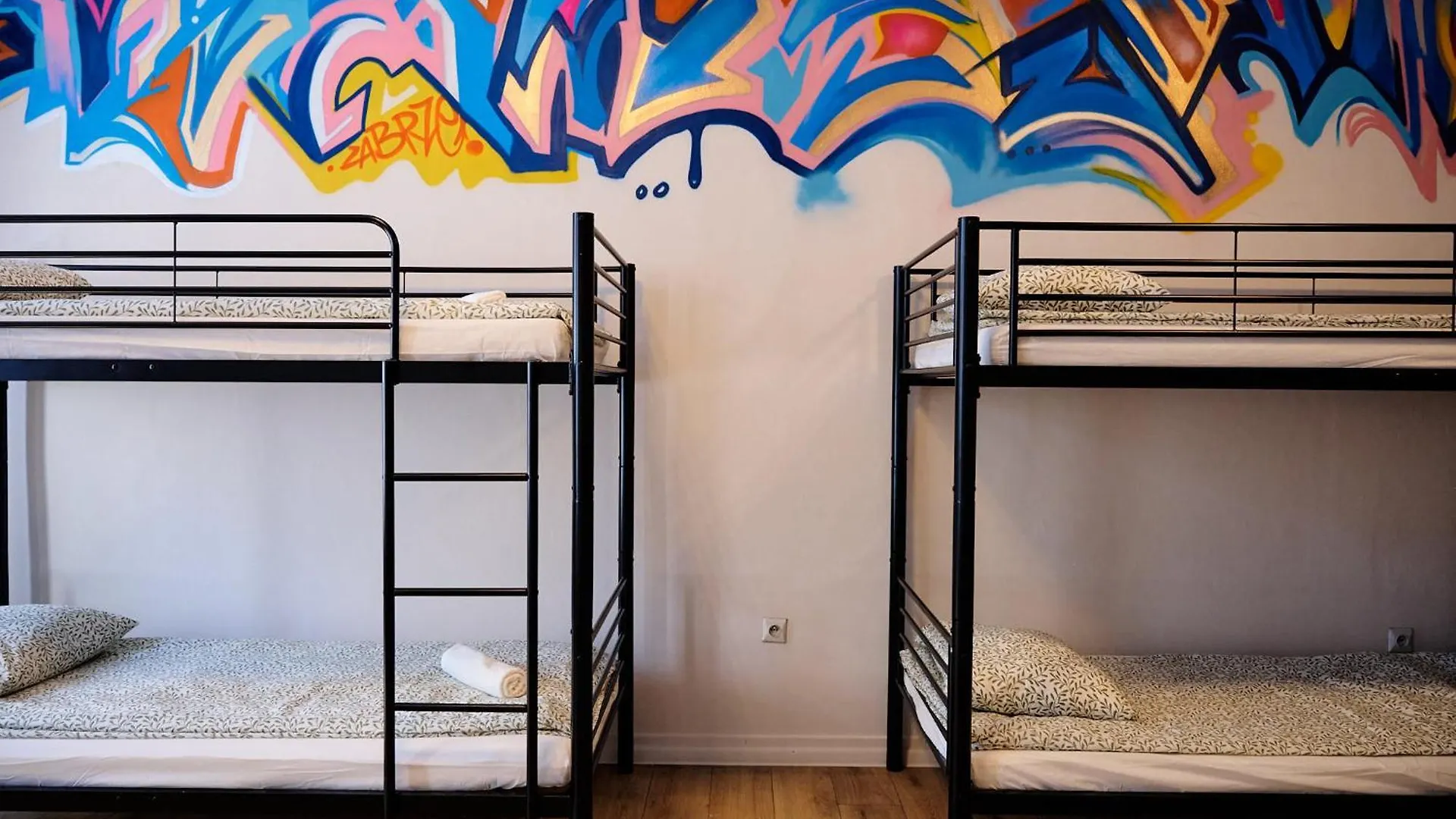 Hostel Graffiti Cracovia