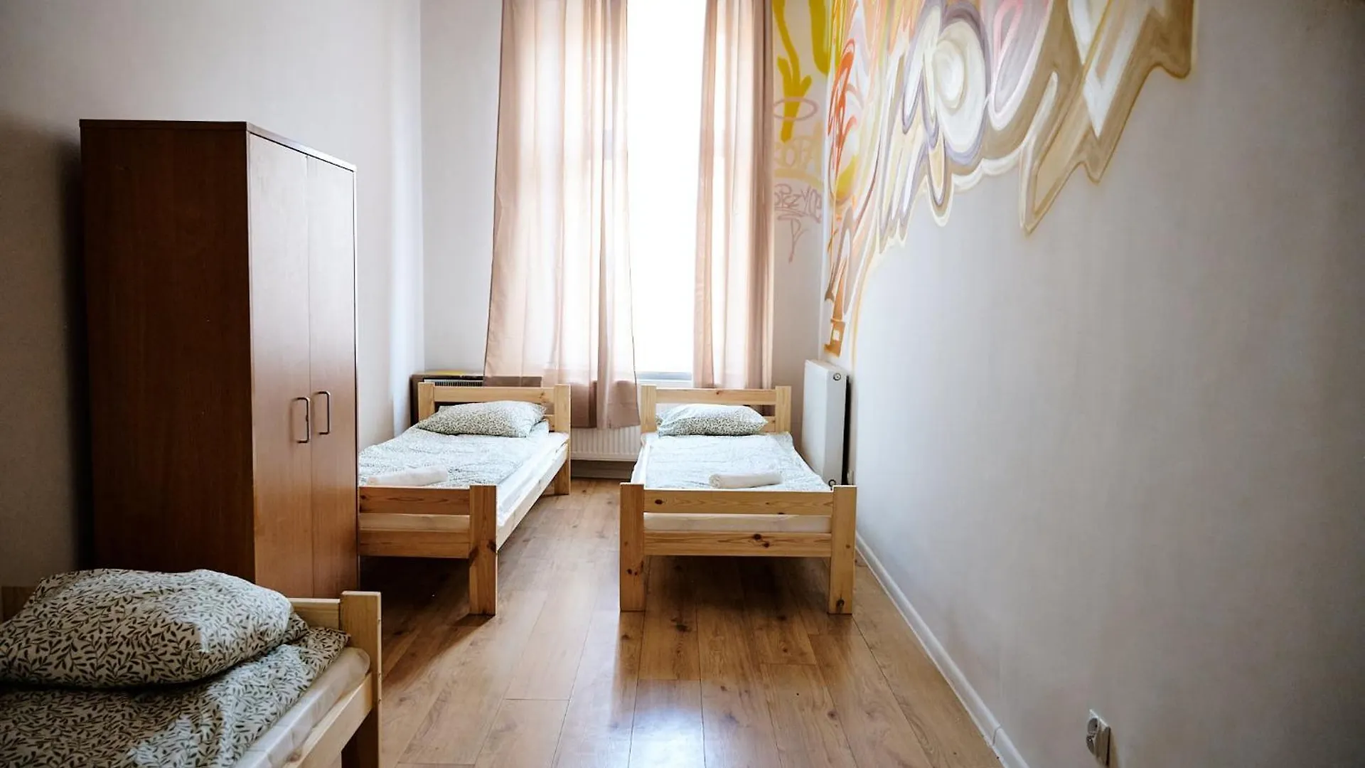 Hostel Graffiti Cracovia Polonia