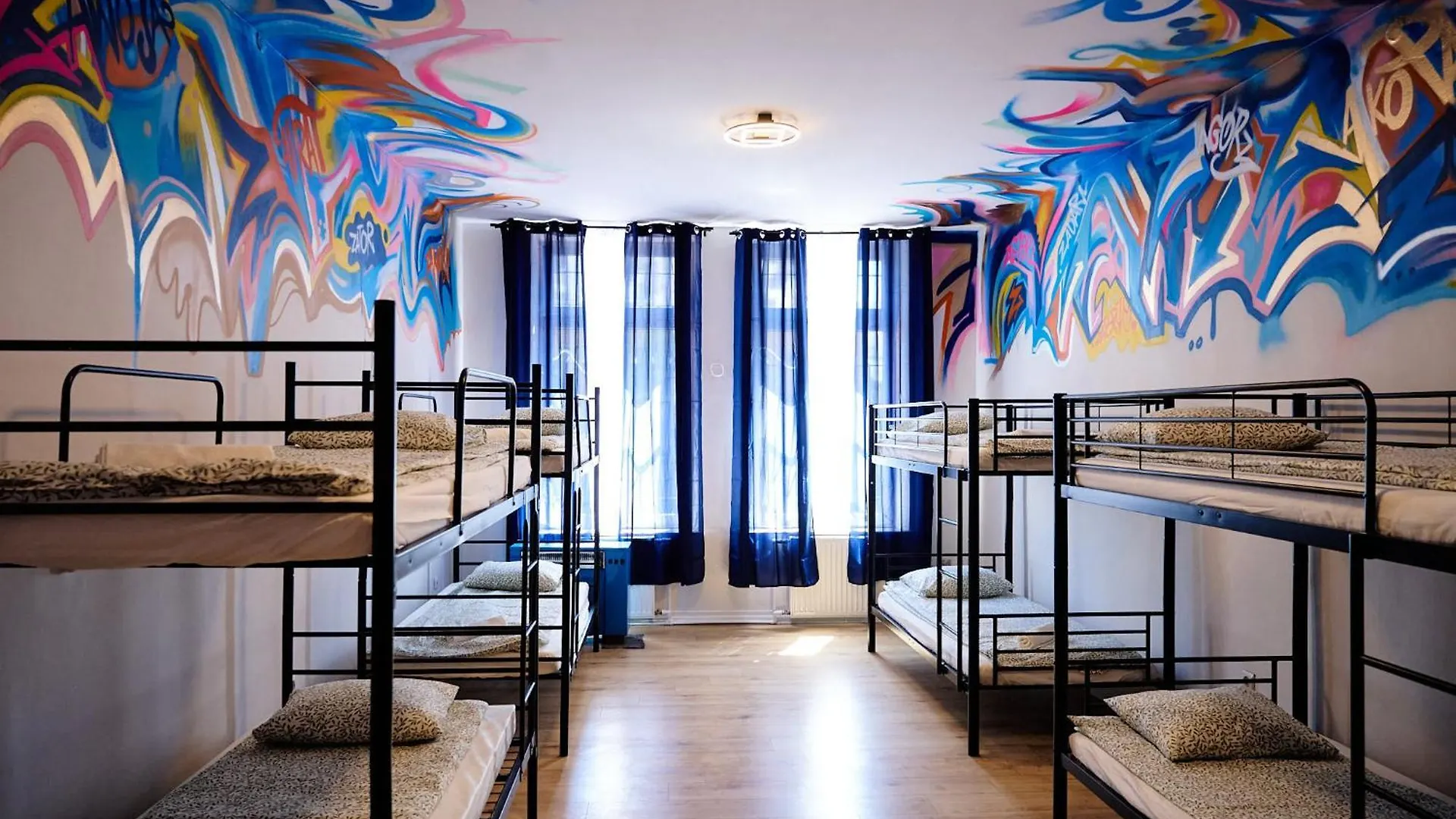 Hostel Graffiti Krakau 0*,